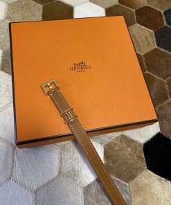 The new Pop H15 calf leather thin waistband in early spring is 15mm, with the belt loop deco 16mf36f5