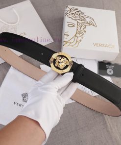 Width 4.0cm Versace This belt is adorned with the iconic Versace Medusa logo buckle, showcas whoz6bov