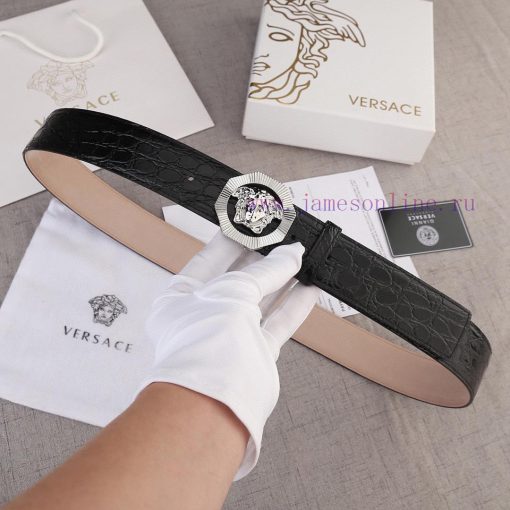 Width 4.0cm Versace This belt is adorned with the iconic Versace Medusa logo buckle, showcas yw9f8mtl - Image 6