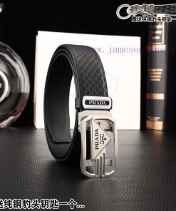 Give away a pure steel keychain as a giftComplete setPrada productsBuckle material: high-qua s2k6ni4p