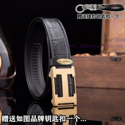 Give a picture of a Jaguar keychain as a giftComes with a complete set of wooden boxesHERME@ yo2o11j4 - Image 2