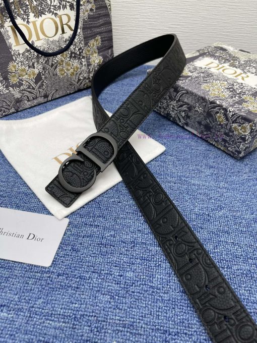 This 35mm double-sided belt from Dior combines elegant temperament with modern style. On one dvmwxaam - Image 4