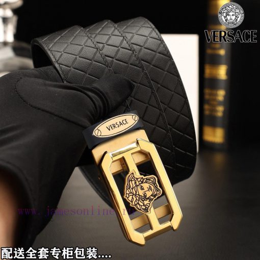 High end quality physical photographyComplete setVERSACE Buckle material: Two tone pure stee w6thw18k - Image 9