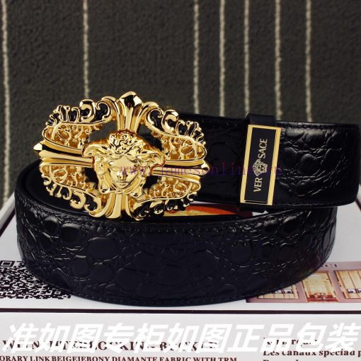 Versace Ver... sace ️ Crocodile patternIdentify and receive a punch as a giftThe material is wldlunj4 - Image 4