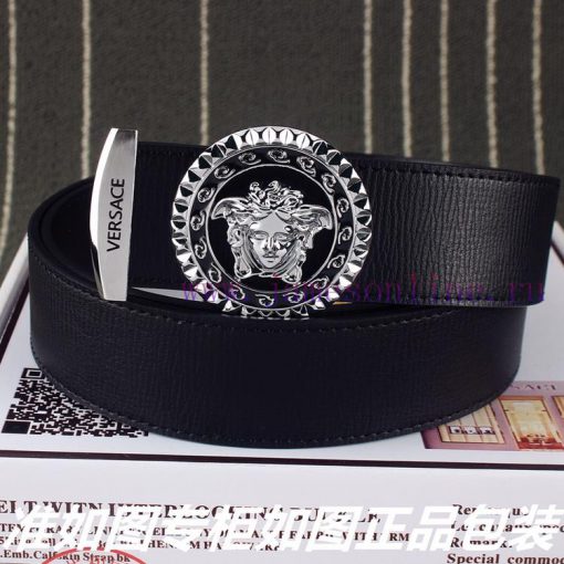 Versace Ver…saceIdentify and receive a punch as a giftThe material is made of 100% layered c io0eduk4