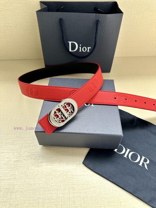 This 35mm double-sided belt from Dior combines elegance and modern style. One side is made o 3f14toug - Image 9