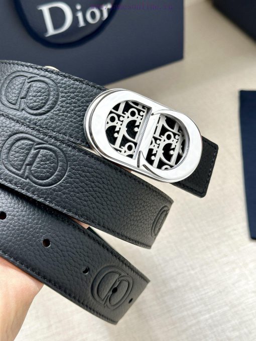This 35mm double-sided belt from Dior combines elegance and modern style. One side is made o oxnvg1fy - Image 5