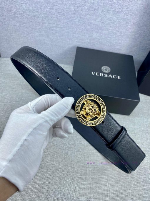 The 3D hollowed out Medusa on the buckle of the Versace head logo waistband with a width of irjl2pht - Image 2