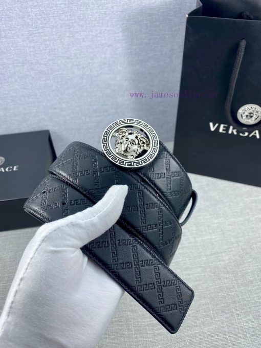 The 3D hollowed out Medusa on the buckle of the Versace head logo waistband with a width of kbece9sp - Image 14