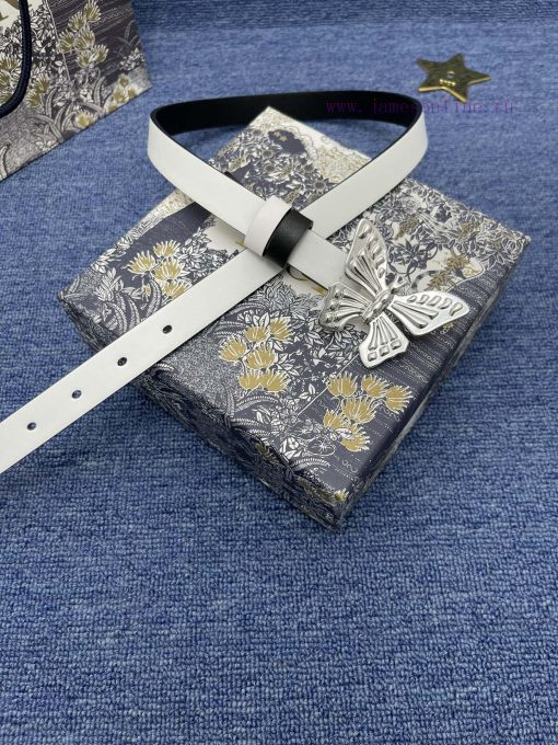 Dior 550 2.0cmThis 30 Montaigne Avenue belt is inspired by a handbag of the same name and is ls1iyett - Image 5