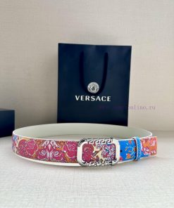Width 3.8cm VERSACE This printed waistband is made of calf leather and features a gold buckl kdcoydld