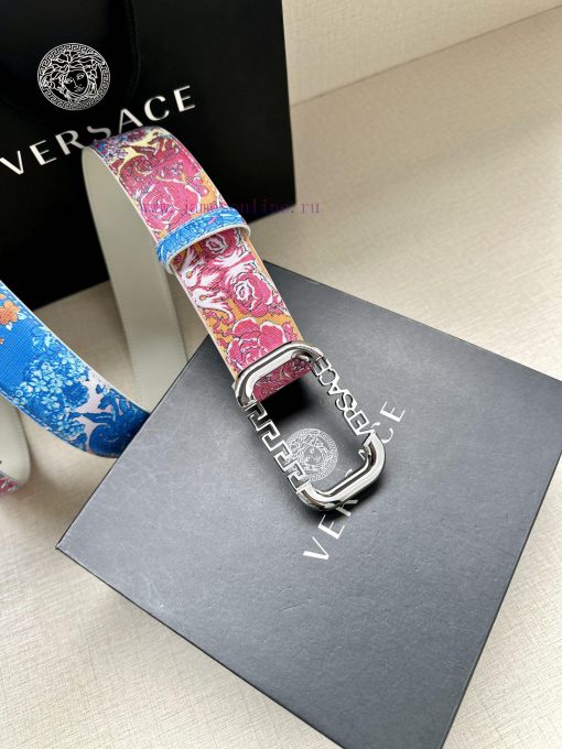 Width 3.8cm VERSACE This printed waistband is made of calf leather and features a gold buckl kdcoydld - Image 4