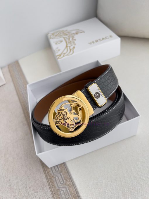 Versace Versace. ️ Belt and belt automatic beltAutomatic belt, classic head buckle made of p 948e00w8