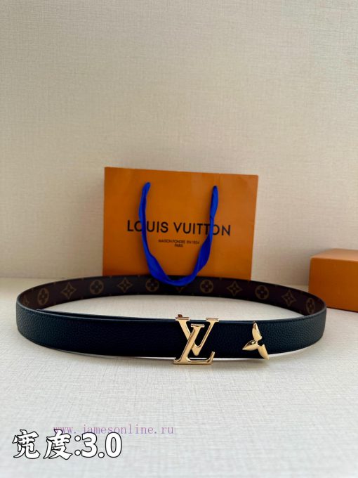 This 3.4-wide LV Initiales double-sided belt is made of brand new lychee leather, with a ric 7e3eda1p - Image 2