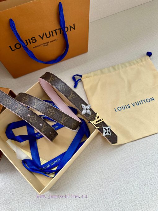 The 2.0-wide LV Trio double-sided belt is made of delicate cowhide leather and Monogram canv hvhzpz1a - Image 7