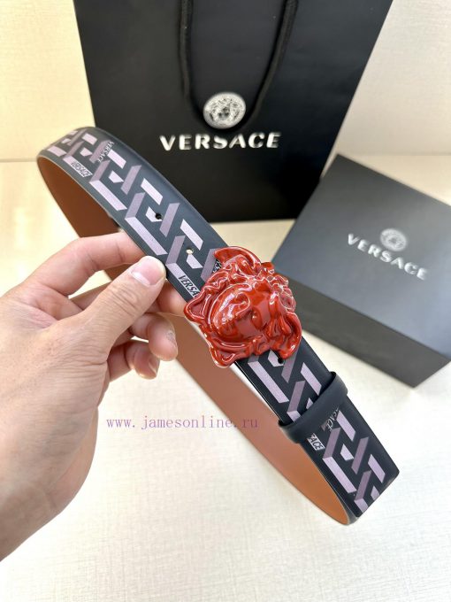 Width 4.0cm Versace This Palazzo belt is made of cowhide fabric and adorned with Le Pop Clas km6ppyje