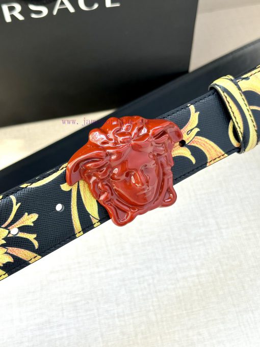Width 4.0cm Versace This Palazzo belt is made of cowhide fabric and adorned with Le Pop Clas dhg8cc8k - Image 3