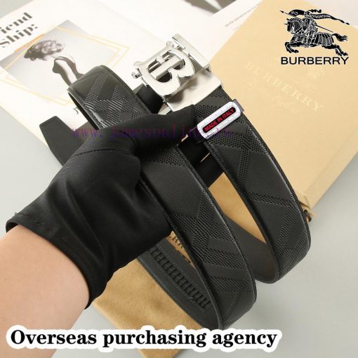 High end quality, physical photographyComes with a complete set of packagingBURBERRY Oversea 8gw2zvy8 - Image 7