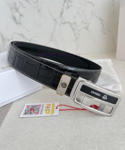 Versace Versace. ️ Belt and belt automatic beltAutomatic belt, classic head buckle made of p 0dilzwt7