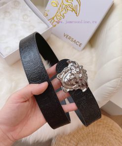 MADE IN ITALYComplete setVERSACEBuckle material: high-quality solid copper buckleThe front m umathdpb