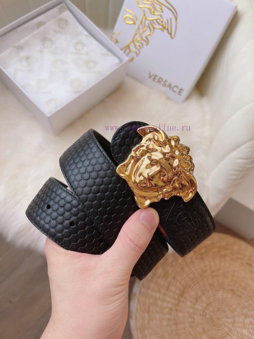 MADE IN ITALYComplete setVERSACEBuckle material: high-quality solid copper buckleThe front m r1eq9hr1 - Image 3