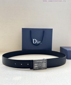 This 3.5cm wide waistband buckle is a new item from Dior, continuing the classic design and ppyt76dv