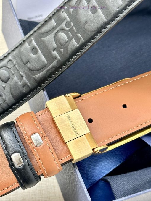 This metal clad brass waistband buckle from Dior is a new product in the Spring 2024 collect d8y14m0u - Image 4