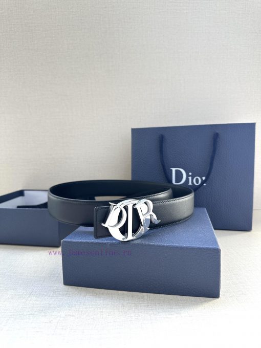 The stainless steel buckle of this Dior Charm belt with a width of 3.5cm reinterprets the cl xgeo62k7 - Image 15