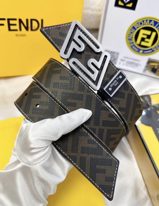 Belt FENDI Fendi ReproductionBelt made of 100% top layer cowhide, ensuring genuine leather d lib509l8