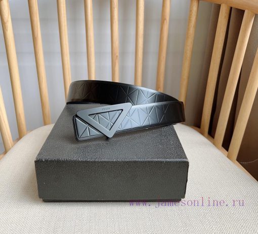 PRADA's belt is made of exquisite glossy embossed leather, presenting a simple and elegant s g0dtkmxg - Image 2