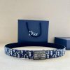 This 3.5cm wide waistband buckle is a new item from Dior, continuing the classic design and ii8jurpg