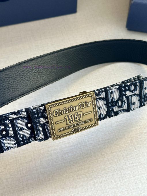 This 3.5cm wide waistband buckle is a new item from Dior, continuing the classic design and mu9vq3h8 - Image 4