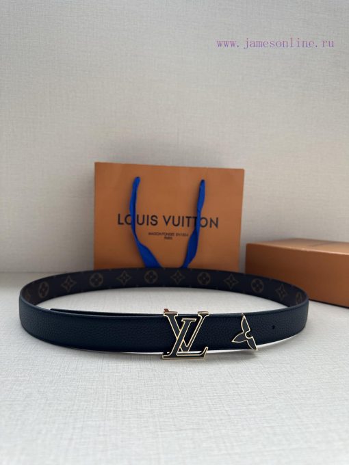 The 3.0-wide Pretty LV double-sided belt features a dazzling metal carved LV Initiales buckl jij62syq