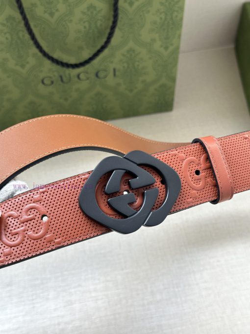 GUCCI width of 4.0cm. This item connects the past and the future, interpreting classic desig gsx71fz0 - Image 3