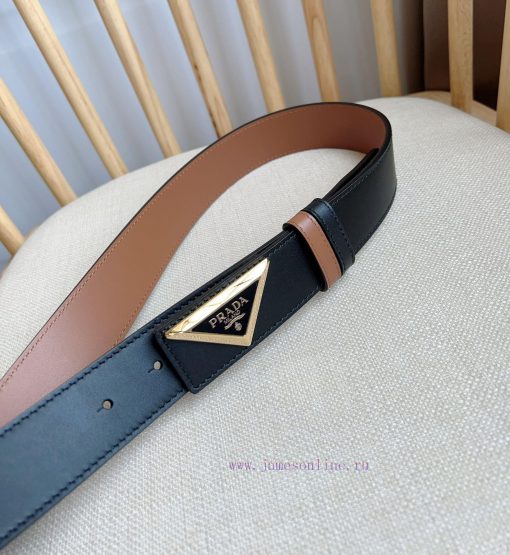 PRADA's glossy leather belt features a simple yet exquisite design with a triangular buckle n3xm57zy - Image 17