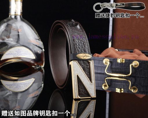 Deliver a Jaguar keychainComes with a complete set of wooden boxesJohnny'sThe material of th 2rbneumr - Image 2