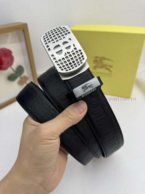 Burberry automatic beltMaterial: Leather Belt with 100% Head Layer. The leather belt is guar xjtug2bb