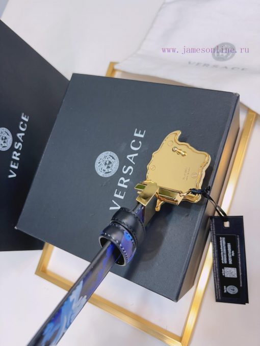 This Versace double-sided belt is made of high-quality Safiano leather and adorned with Bond epls0i61 - Image 8