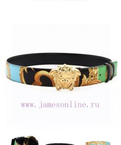 This Versace double-sided belt is made of high-quality Safiano leather and adorned with Bond kov1766k