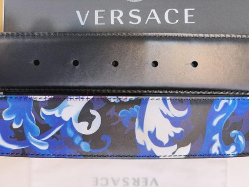 This Versace double-sided belt is made of high-quality Safiano leather and adorned with Bond epls0i61 - Image 9