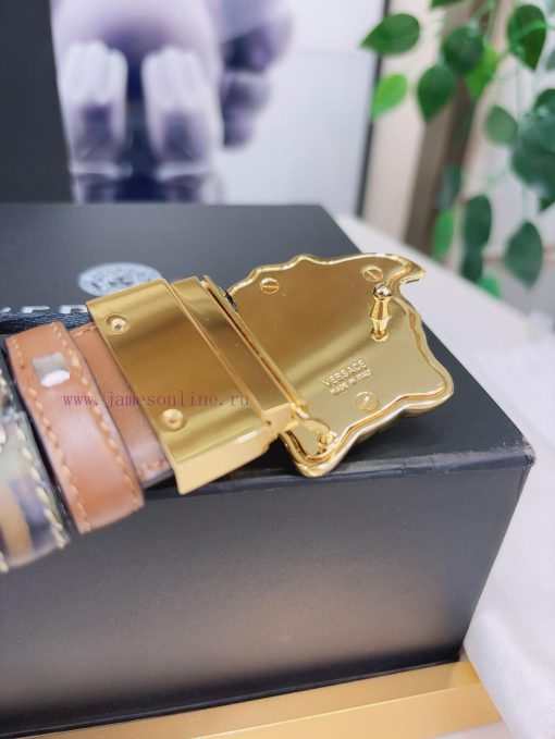 This Versace double-sided belt is made of high-quality Safiano leather and adorned with Bond vtqmpczz - Image 7