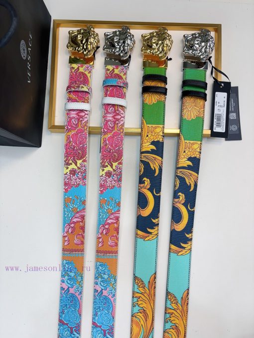 This Versace double-sided belt is made of high-quality Safiano leather and adorned with Bond rnho95ba - Image 2