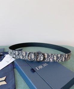 High end quality, physical photographyComes with a complete gift boxDIOR material, milkshake u4yprcvw