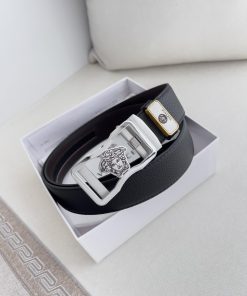 Versace Versace. ️ Belt and belt automatic beltAutomatic belt, classic head buckle made of p p0mbx5sb