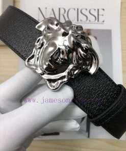 The Versace top calf leather belt is made by hot pressing to achieve a wild boar skin effect u0zglmc4