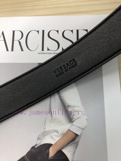 The Versace top calf leather belt is made by hot pressing to achieve a wild boar skin effect zcnkkrro - Image 10