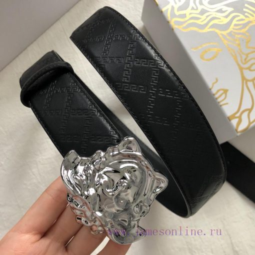 The original Versace embossed series has a very distinctive design style, featuring the myth es09ndh9 - Image 3