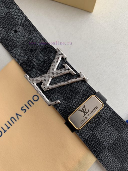 LV... Louis Vuitton ️Hanging buckle, intricately carved patterned steel buckle, photographed r7wa61hs - Image 4