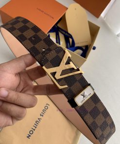 LV... Louis Vuitton ️Hanging buckle, taking pictures of actual objectsMaterial: First layer epyk290d