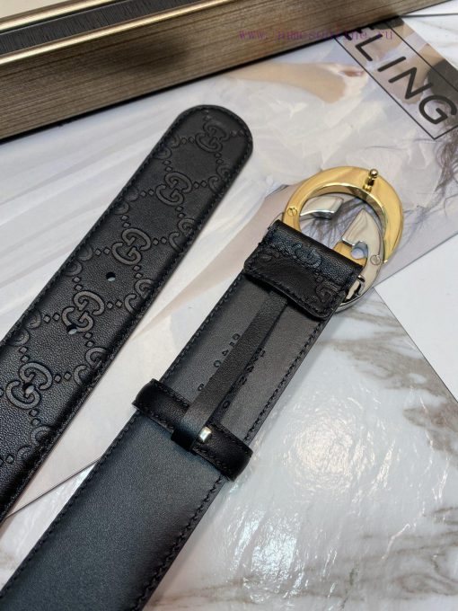 Gucci's top layer of cowhide is pressed onto the G surface, while the inner lining is a top 81qood0i - Image 8